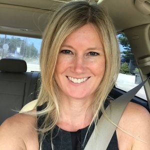 Meet your Posher, Jeannine